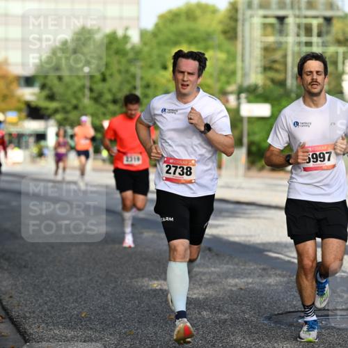 06.09.2026 - CURREX Alsterlauf Dr. Thomas Lammeyer http://msf.ph/oto/10123235 06.09.2026 09:39:16 Laufen 2318, 2738, 5997, 6375 meine-sportfotos.de
