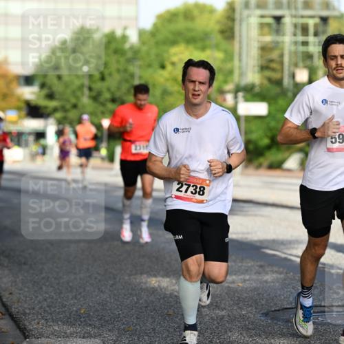 06.09.2026 - CURREX Alsterlauf Dr. Thomas Lammeyer http://msf.ph/oto/10123236 06.09.2026 09:39:16 Laufen 2316, 2738, 5997, 6375 meine-sportfotos.de