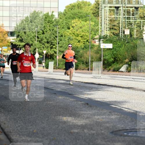 06.09.2026 - CURREX Alsterlauf Dr. Thomas Lammeyer http://msf.ph/oto/10123263 06.09.2026 09:39:19 Laufen 8148, 6127, 4535, 5124, 4068 meine-sportfotos.de