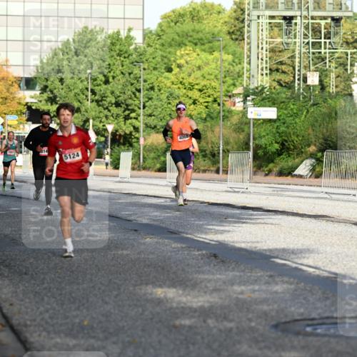 06.09.2026 - CURREX Alsterlauf Dr. Thomas Lammeyer http://msf.ph/oto/10123266 06.09.2026 09:39:19 Laufen 4068, 4535, 2003, 14, 5124, 287 meine-sportfotos.de