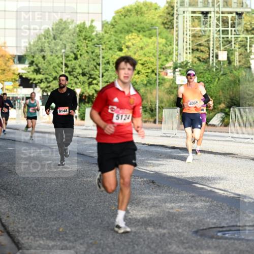 06.09.2026 - CURREX Alsterlauf Dr. Thomas Lammeyer http://msf.ph/oto/10123285 06.09.2026 09:39:21 Laufen 6127, 4535, 8148, 5124, 406, 06 meine-sportfotos.de