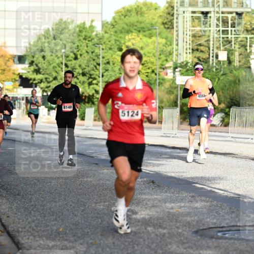 06.09.2026 - CURREX Alsterlauf Dr. Thomas Lammeyer http://msf.ph/oto/10123286 06.09.2026 09:39:21 Laufen 6127, 8148, 4535, 5124, 4068 meine-sportfotos.de