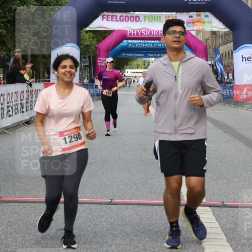 06.09.2026 - CURREX Alsterlauf Strokosch-Dieckow http://msf.ph/oto/10123304 06.09.2026 12:09:42 Ziel 1150, 1298, 1305 meine-sportfotos.de