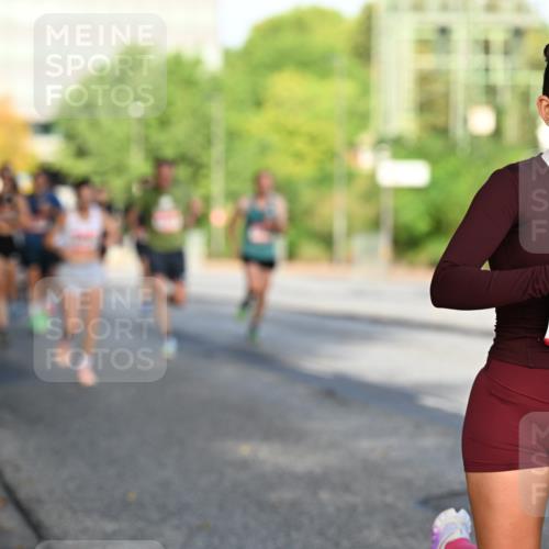 06.09.2026 - CURREX Alsterlauf Dr. Thomas Lammeyer http://msf.ph/oto/10123330 06.09.2026 09:39:25 Laufen 4535 meine-sportfotos.de
