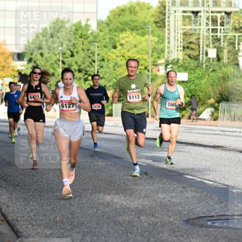 06.09.2026 - CURREX Alsterlauf Dr. Thomas Lammeyer http://msf.ph/oto/10123344 06.09.2026 09:39:27 Laufen 6423, 4967, 6127, 3238, 5112, 2003 meine-sportfotos.de