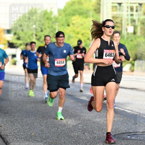 06.09.2026 - CURREX Alsterlauf Dr. Thomas Lammeyer http://msf.ph/oto/10123354 06.09.2026 09:39:29 Laufen 4858, 6463, 6 meine-sportfotos.de