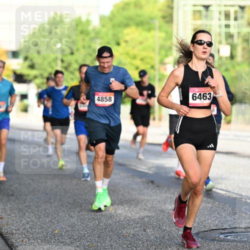06.09.2026 - CURREX Alsterlauf Dr. Thomas Lammeyer http://msf.ph/oto/10123355 06.09.2026 09:39:29 Laufen 4858, 6463 meine-sportfotos.de