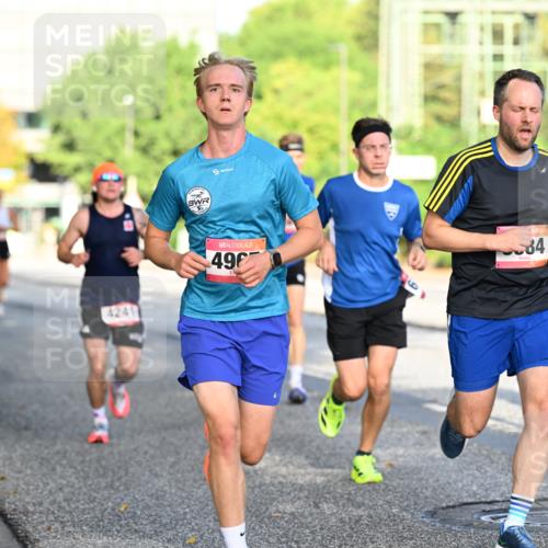 06.09.2026 - CURREX Alsterlauf Dr. Thomas Lammeyer http://msf.ph/oto/10123374 06.09.2026 09:39:32 Laufen 496, 84 meine-sportfotos.de