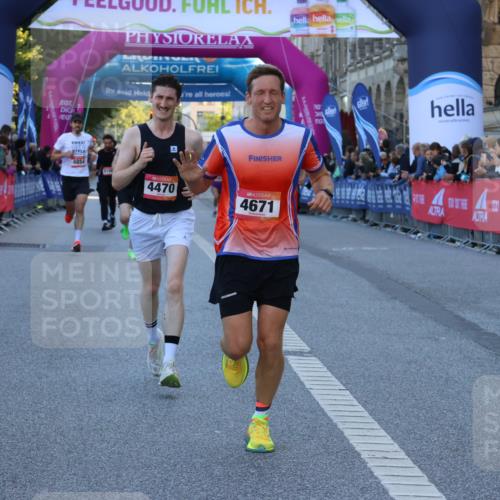 06.09.2026 - CURREX Alsterlauf Strokosch-Dieckow http://msf.ph/oto/10123381 06.09.2026 09:41:54 Ziel 2319, 2608, 3592, 4470, 4671, 4854, 6375 meine-sportfotos.de