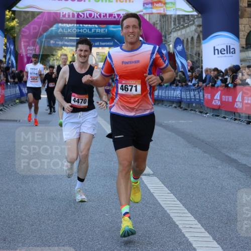 06.09.2026 - CURREX Alsterlauf Strokosch-Dieckow http://msf.ph/oto/10123404 06.09.2026 09:41:54 Ziel 2319, 2608, 3592, 4470, 4671, 4854, 6375 meine-sportfotos.de
