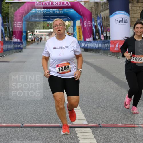 06.09.2026 - CURREX Alsterlauf Strokosch-Dieckow http://msf.ph/oto/10123423 06.09.2026 12:09:51 Ziel 1095, 1150, 1209 meine-sportfotos.de
