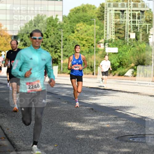 06.09.2026 - CURREX Alsterlauf Dr. Thomas Lammeyer http://msf.ph/oto/10123496 06.09.2026 09:39:46 Laufen 2248, 641 meine-sportfotos.de