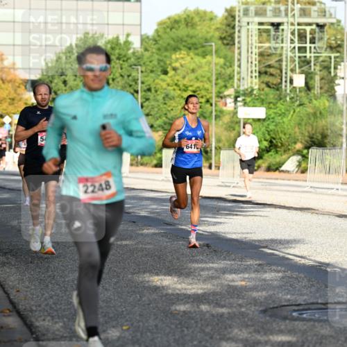 06.09.2026 - CURREX Alsterlauf Dr. Thomas Lammeyer http://msf.ph/oto/10123499 06.09.2026 09:39:46 Laufen 98, 54, 2248, 641 meine-sportfotos.de