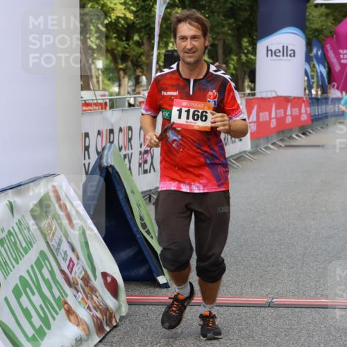 06.09.2026 - CURREX Alsterlauf Strokosch-Dieckow http://msf.ph/oto/10123505 06.09.2026 12:10:58 Ziel 1166, 1168, 1331 meine-sportfotos.de