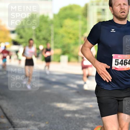 06.09.2026 - CURREX Alsterlauf Dr. Thomas Lammeyer http://msf.ph/oto/10123531 06.09.2026 09:39:49 Laufen 5464 meine-sportfotos.de