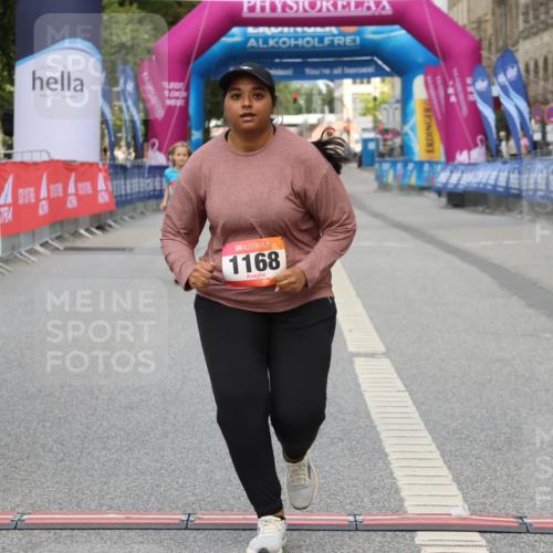 06.09.2026 - CURREX Alsterlauf Strokosch-Dieckow http://msf.ph/oto/10123541 06.09.2026 12:11:01 Ziel 1166, 1168, 1331 meine-sportfotos.de