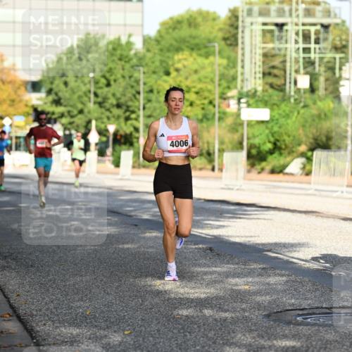 06.09.2026 - CURREX Alsterlauf Dr. Thomas Lammeyer http://msf.ph/oto/10123550 06.09.2026 09:39:51 Laufen 4006, 5811 meine-sportfotos.de
