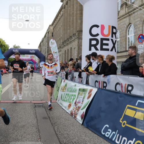 06.09.2026 - CURREX Alsterlauf Yannick Fuchs http://msf.ph/oto/10123553 06.09.2026 10:02:54 Ziel 2500, 2687, 4474, 4475, 5190, 5366, 5659, 5771, 5780, 5865, 5866, 6398, 8282 meine-sportfotos.de