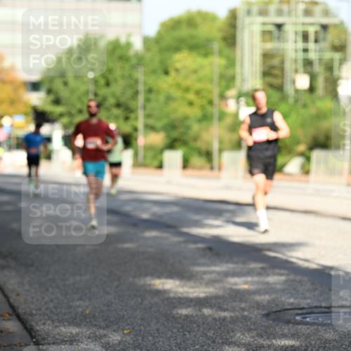 06.09.2026 - CURREX Alsterlauf Dr. Thomas Lammeyer http://msf.ph/oto/10123576 06.09.2026 09:39:53 Laufen  meine-sportfotos.de