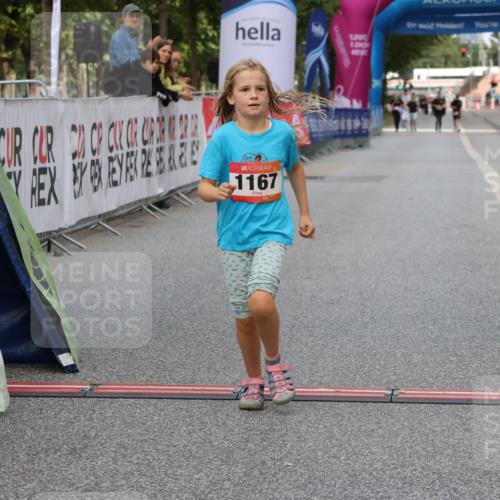 06.09.2026 - CURREX Alsterlauf Strokosch-Dieckow http://msf.ph/oto/10123587 06.09.2026 12:11:07 Ziel 1167, 1168 meine-sportfotos.de