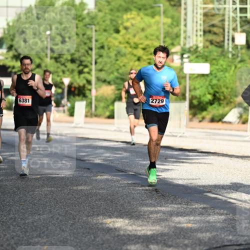 06.09.2026 - CURREX Alsterlauf Dr. Thomas Lammeyer http://msf.ph/oto/10123591 06.09.2026 09:39:59 Laufen 6376, 2729, 6381 meine-sportfotos.de