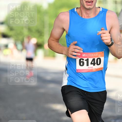 06.09.2026 - CURREX Alsterlauf Dr. Thomas Lammeyer http://msf.ph/oto/10123675 06.09.2026 09:40:06 Laufen 6140, 5675 meine-sportfotos.de