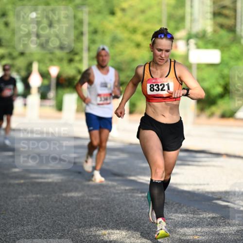 06.09.2026 - CURREX Alsterlauf Dr. Thomas Lammeyer http://msf.ph/oto/10123715 06.09.2026 09:40:11 Laufen 8321 meine-sportfotos.de