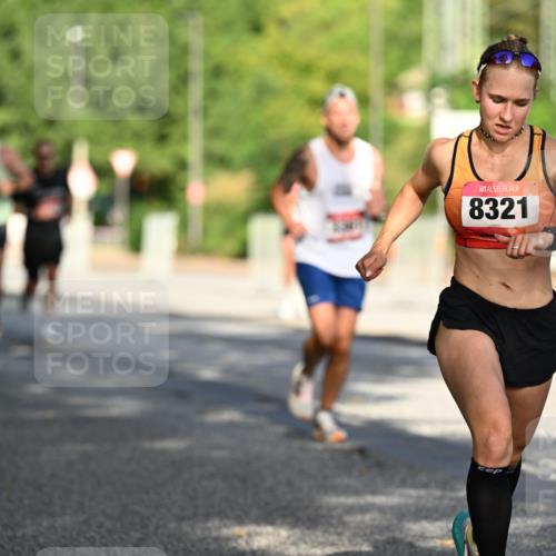 06.09.2026 - CURREX Alsterlauf Dr. Thomas Lammeyer http://msf.ph/oto/10123722 06.09.2026 09:40:11 Laufen 8321 meine-sportfotos.de