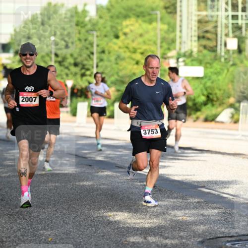 06.09.2026 - CURREX Alsterlauf Dr. Thomas Lammeyer http://msf.ph/oto/10123774 06.09.2026 09:40:18 Laufen 2007, 3753 meine-sportfotos.de