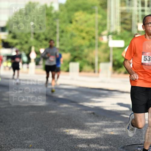 06.09.2026 - CURREX Alsterlauf Dr. Thomas Lammeyer http://msf.ph/oto/10123809 06.09.2026 09:40:22 Laufen 5325 meine-sportfotos.de