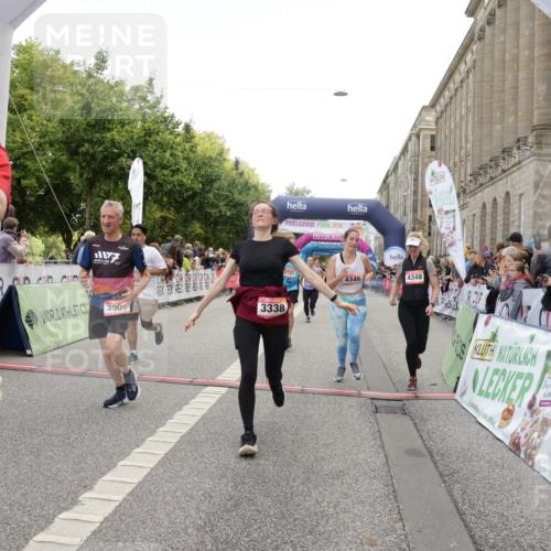 06.09.2026 - CURREX Alsterlauf Yannick Fuchs http://msf.ph/oto/10123813 06.09.2026 10:03:00 Ziel 2500, 2687, 3338, 3721, 3909, 4345, 4348, 4474, 4475, 4730, 4922, 5190, 5366, 5465, 5659, 5771, 5780, 5865, 5866, 5903, 6046, 6049, 6398, 8100 meine-sportfotos.de