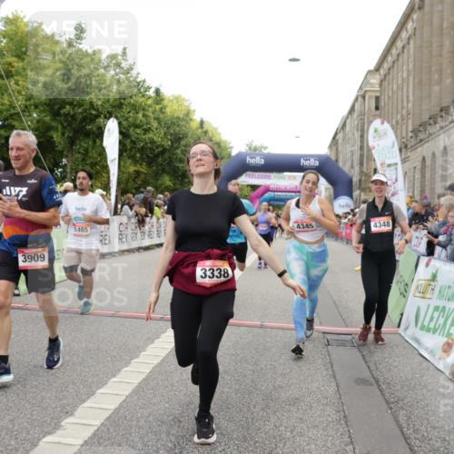 06.09.2026 - CURREX Alsterlauf Yannick Fuchs http://msf.ph/oto/10123821 06.09.2026 10:03:01 Ziel 2687, 3096, 3338, 3721, 3909, 4345, 4348, 4474, 4475, 4730, 4922, 5190, 5465, 5659, 5771, 5780, 5865, 5866, 5903, 6046, 6049, 6398, 8100 meine-sportfotos.de