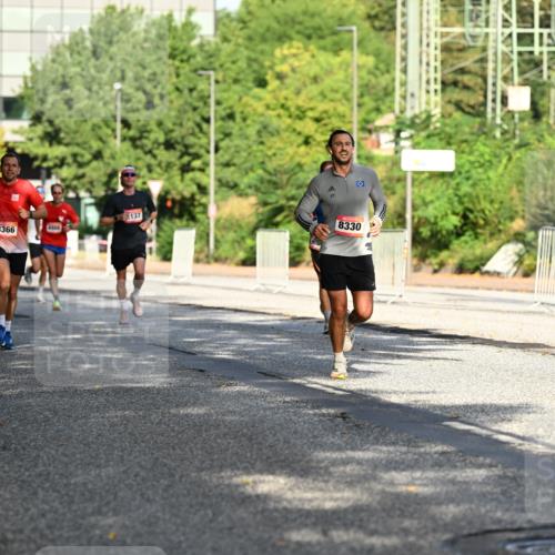 06.09.2026 - CURREX Alsterlauf Dr. Thomas Lammeyer http://msf.ph/oto/10123825 06.09.2026 09:40:24 Laufen 137, 8330, 3366, 4604, 5776, 3572 meine-sportfotos.de