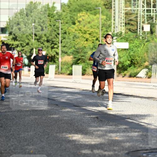 06.09.2026 - CURREX Alsterlauf Dr. Thomas Lammeyer http://msf.ph/oto/10123829 06.09.2026 09:40:24 Laufen 2137, 5963, 4908, 3366, 3572, 5776, 8330 meine-sportfotos.de