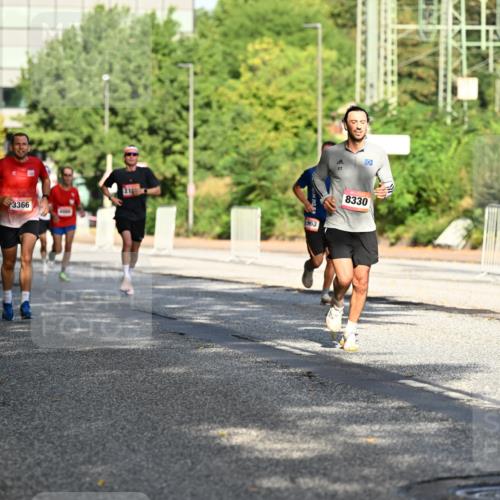 06.09.2026 - CURREX Alsterlauf Dr. Thomas Lammeyer http://msf.ph/oto/10123831 06.09.2026 09:40:24 Laufen 5776, 3572, 3366, 963, 8330 meine-sportfotos.de