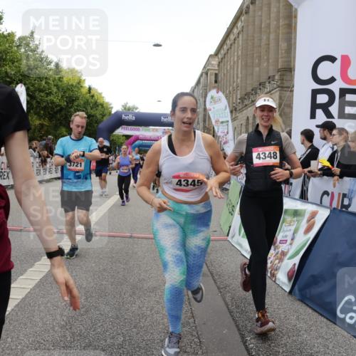 06.09.2026 - CURREX Alsterlauf Yannick Fuchs http://msf.ph/oto/10123845 06.09.2026 10:03:01 Ziel 2687, 3096, 3338, 3721, 3909, 4345, 4348, 4474, 4475, 4730, 4922, 5190, 5465, 5659, 5771, 5780, 5865, 5866, 5903, 6046, 6049, 6398, 8100 meine-sportfotos.de