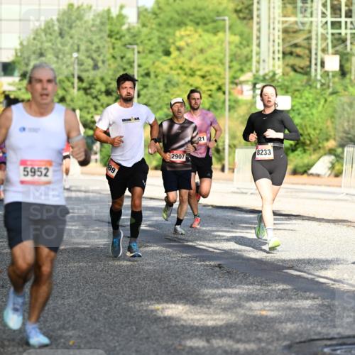06.09.2026 - CURREX Alsterlauf Dr. Thomas Lammeyer http://msf.ph/oto/10123929 06.09.2026 09:40:33 Laufen 4016, 5952, 89, 2907, 6, 8233 meine-sportfotos.de