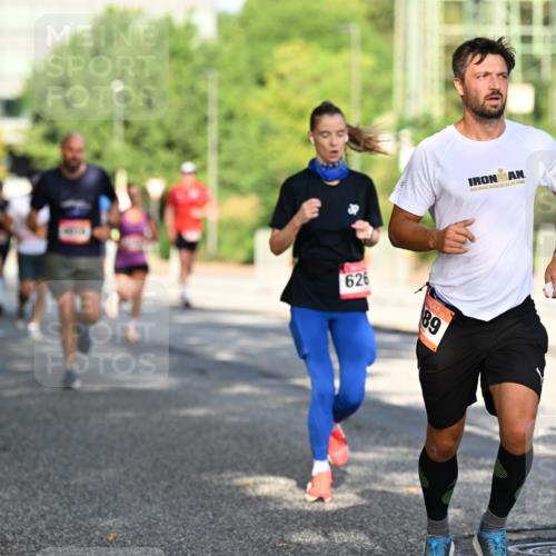 06.09.2026 - CURREX Alsterlauf Dr. Thomas Lammeyer http://msf.ph/oto/10123957 06.09.2026 09:40:36 Laufen 626, 89, 2907 meine-sportfotos.de