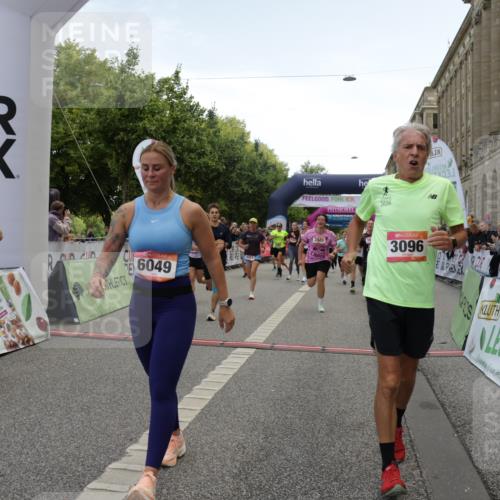 06.09.2026 - CURREX Alsterlauf Yannick Fuchs http://msf.ph/oto/10123978 06.09.2026 10:03:07 Ziel 2096, 2778, 3096, 3338, 3721, 3762, 3909, 3919, 3920, 4310, 4345, 4348, 4454, 4519, 4730, 4922, 5047, 5234, 5465, 5903, 5936, 6046, 6049, 6264, 6324, 6379, 8043, 8100, 8288 meine-sportfotos.de