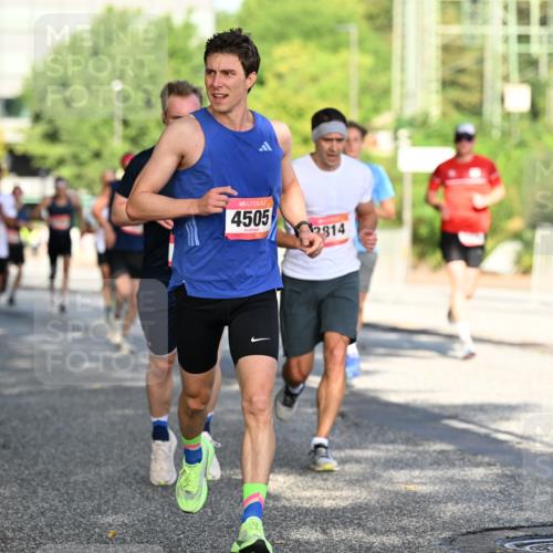 06.09.2026 - CURREX Alsterlauf Dr. Thomas Lammeyer http://msf.ph/oto/10123994 06.09.2026 09:40:40 Laufen 4505, 2814 meine-sportfotos.de