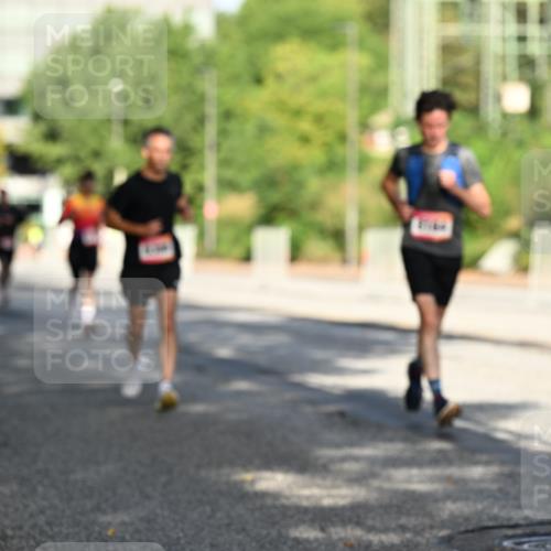 06.09.2026 - CURREX Alsterlauf Dr. Thomas Lammeyer http://msf.ph/oto/10124062 06.09.2026 09:40:48 Laufen  meine-sportfotos.de