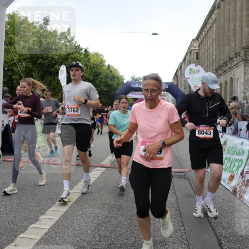 06.09.2026 - CURREX Alsterlauf Yannick Fuchs http://msf.ph/oto/10124141 06.09.2026 10:03:12 Ziel 2096, 2778, 3096, 3131, 3626, 3762, 3919, 3920, 4229, 4310, 4454, 4519, 4919, 4922, 4936, 5047, 5054, 5234, 5653, 5756, 5936, 6049, 6264, 6324, 6377, 6379, 8043, 8100, 8288 meine-sportfotos.de