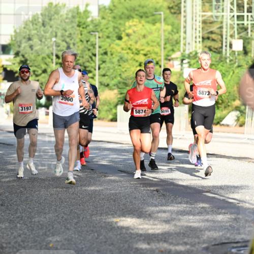 06.09.2026 - CURREX Alsterlauf Dr. Thomas Lammeyer http://msf.ph/oto/10124183 06.09.2026 09:41:00 Laufen 3197, 3960, 5874, 5098, 5873 meine-sportfotos.de