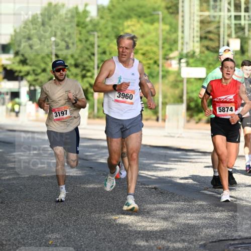 06.09.2026 - CURREX Alsterlauf Dr. Thomas Lammeyer http://msf.ph/oto/10124196 06.09.2026 09:41:01 Laufen 3197, 3960, 5874, 1552, 3715, 587 meine-sportfotos.de