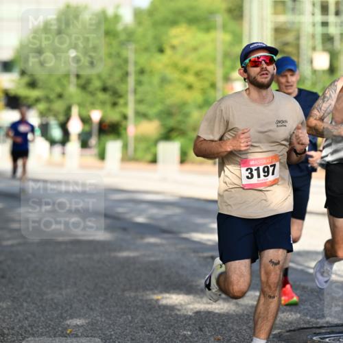 06.09.2026 - CURREX Alsterlauf Dr. Thomas Lammeyer http://msf.ph/oto/10124215 06.09.2026 09:41:03 Laufen 3197, 1910, 3960 meine-sportfotos.de