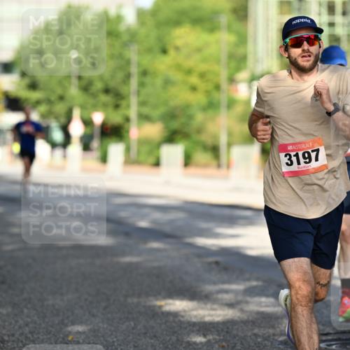 06.09.2026 - CURREX Alsterlauf Dr. Thomas Lammeyer http://msf.ph/oto/10124218 06.09.2026 09:41:03 Laufen 3197, 39 meine-sportfotos.de