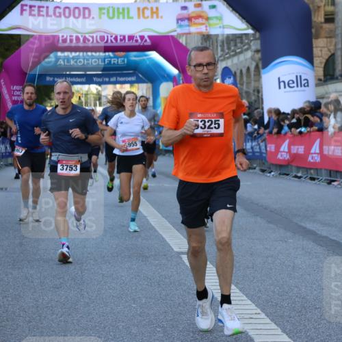06.09.2026 - CURREX Alsterlauf Strokosch-Dieckow http://msf.ph/oto/10124219 06.09.2026 09:43:09 Ziel 2907, 3361, 3572, 3753, 5325, 5955, 5963, 6002, 6221, 8233, 8321, 8330 meine-sportfotos.de