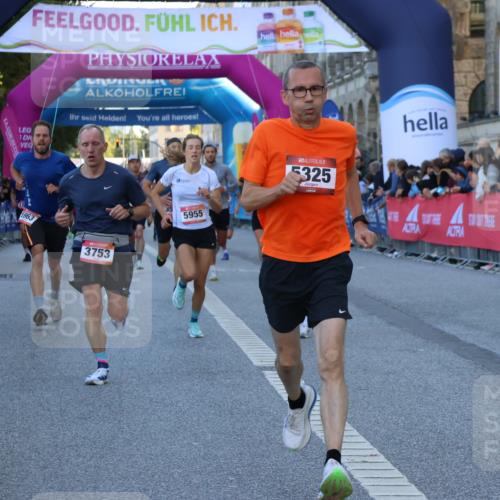 06.09.2026 - CURREX Alsterlauf Strokosch-Dieckow http://msf.ph/oto/10124226 06.09.2026 09:43:09 Ziel 2907, 3361, 3572, 3753, 5325, 5955, 5963, 6002, 6221, 8233, 8321, 8330 meine-sportfotos.de