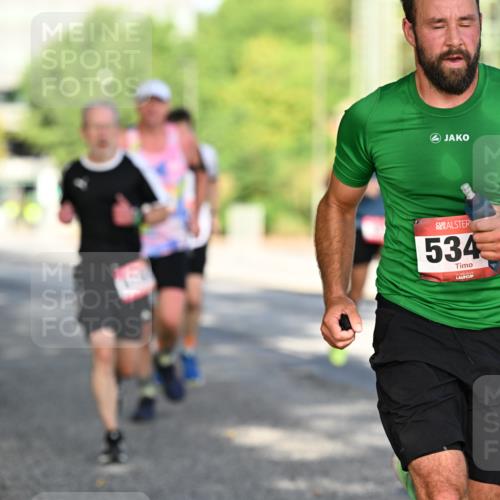06.09.2026 - CURREX Alsterlauf Dr. Thomas Lammeyer http://msf.ph/oto/10124269 06.09.2026 09:41:12 Laufen 534 meine-sportfotos.de