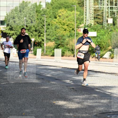 06.09.2026 - CURREX Alsterlauf Dr. Thomas Lammeyer http://msf.ph/oto/10124301 06.09.2026 09:41:16 Laufen 2699, 5114, 5606, 8328, 5062 meine-sportfotos.de